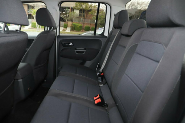 amarok isofix