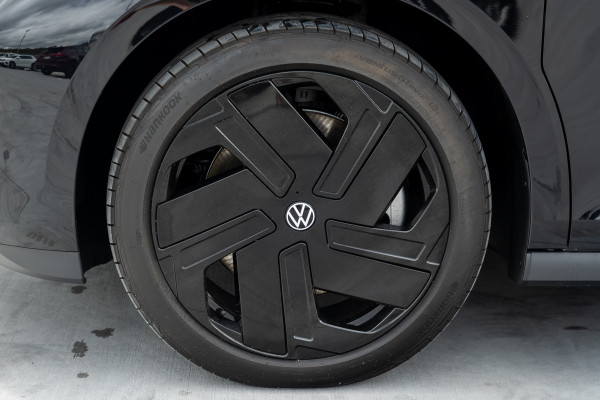 2025 Volkswagen ID. Buzz EB GTX People Mover image 22