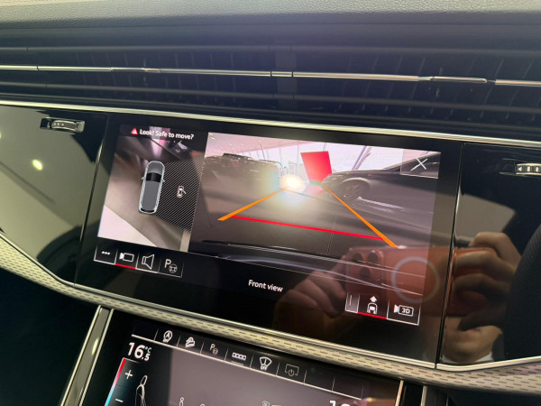 2025 Audi Q7 4M 55 TFSI S line SUV image 17