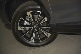 2024 MY24.5 MG HS AS33 Excite SUV