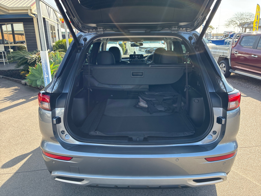 2022 Mitsubishi Outlander ZM Aspire SUV Image 12