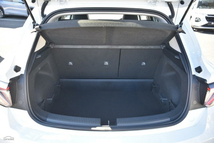 2026 MG MG4 EV Urban AH4E Essence 43 Hatch Image 6