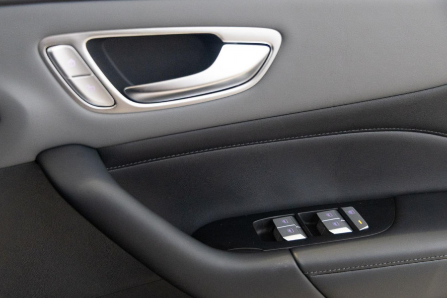 2026 MG MG4 AH4E XPOWER Hatch Image 16