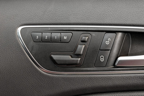 2014 Mercedes-Benz A-Class W176 A250 Sport Hatch image 17