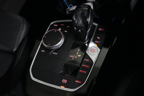 2020 BMW 1 Series 18i M Sport Hatch image 16