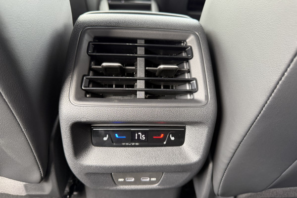2026 Volkswagen Tayron R4 195TSI R-Line SUV Image 17