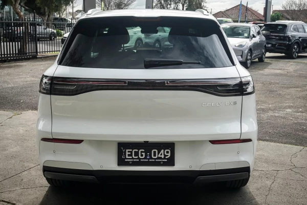 2026 MY27 Geely EX5 E245 Inspire Extended Range SUV Image 3