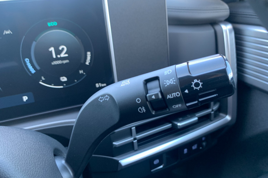 2024 MY25 Hyundai Santa Fe MX5.V1 Hybrid SUV Image 22