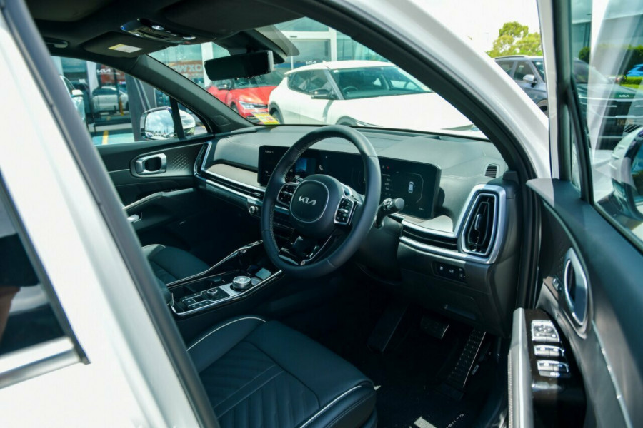 2025 Kia Sportage NQ5 GT-Line SUV Image 17