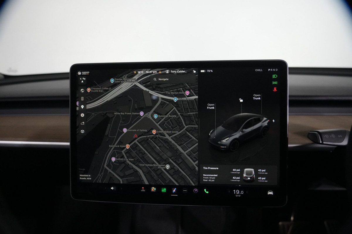 2023 Tesla Model Y  Performance SUV