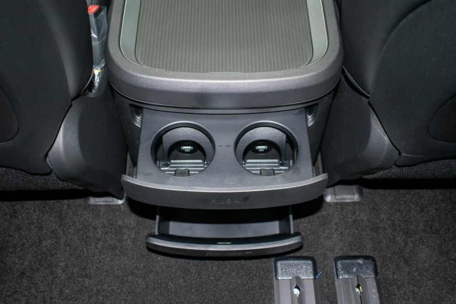 2021 MY22 Hyundai Staria US4 Highlander Wagon Image 23