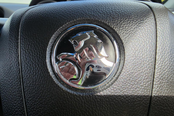 2012 MY13 Holden Cruze JH Series II CD Hatch Image 23