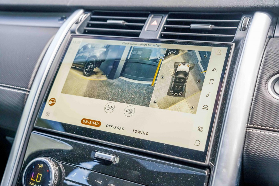 2025 Land Rover Discovery Series 5 D350 Dynamic SE SUV