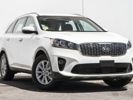 Kia Sorento Si UM
