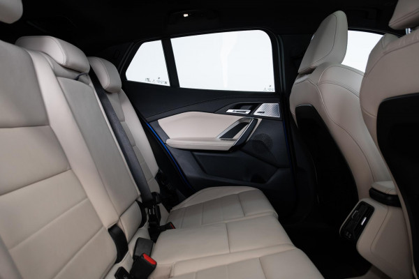 2024 BMW X2 U10 M35i xDrive SUV image 10
