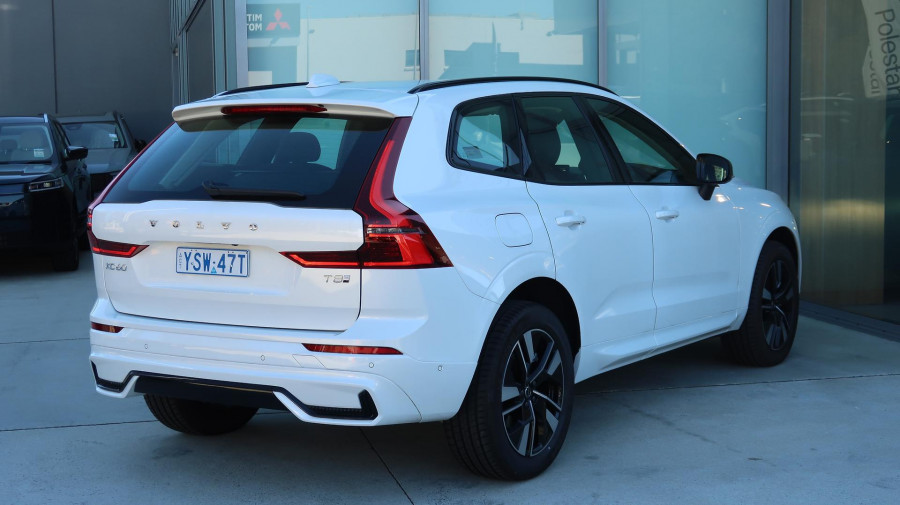 2025 MY26 Volvo XC60 UZ Plus T8 Plug-in Hybrid Dark SUV Image 6