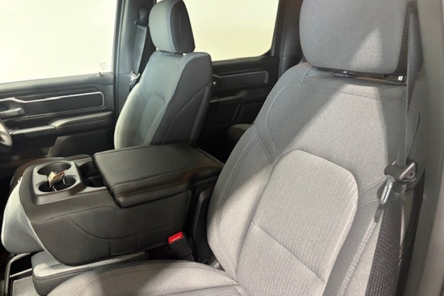 2024 Ram 1500 DT Big Horn Crew Cab Image 16