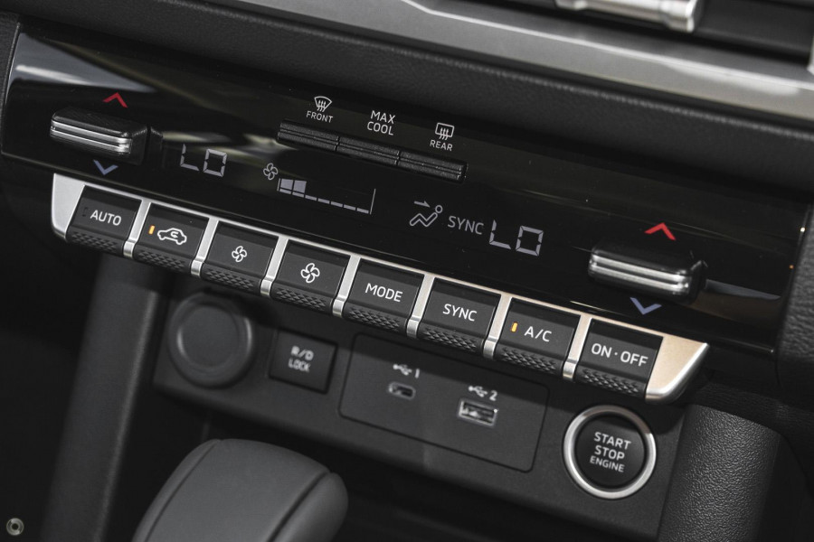 2025 Mitsubishi Triton MV GLS Ute Image 13
