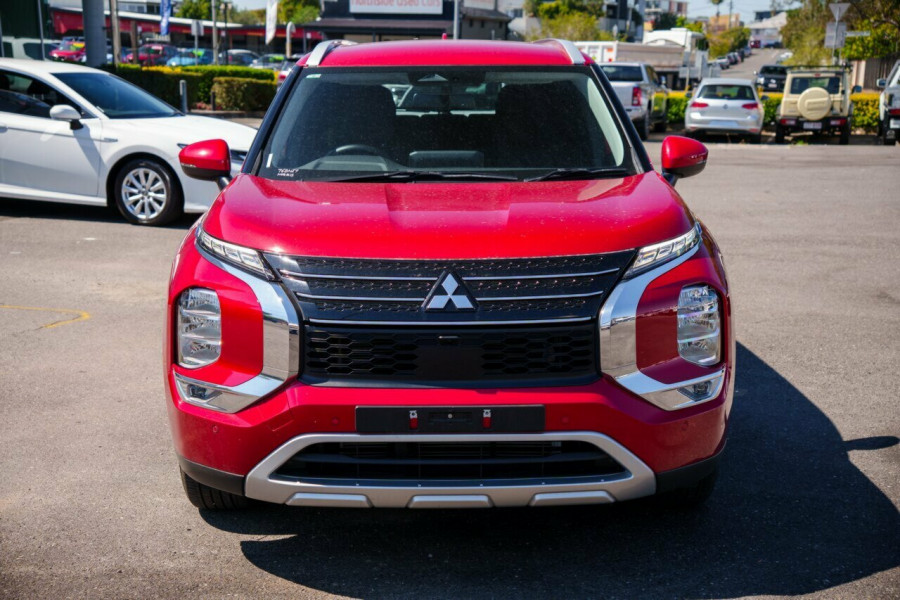 2024 Mitsubishi Outlander ZM LS SUV Image 5