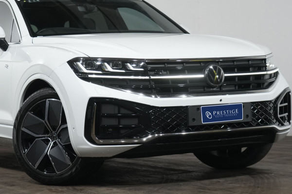 2024 Volkswagen Touareg 210TDI R-Line SUV