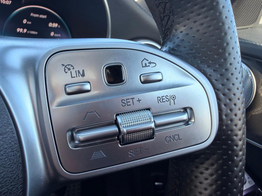 2018 Mercedes-Benz C-Class W205 C300 Sedan Image 23