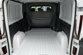 2020 MY21 Renault Trafic L2H1 Long Wheelbase Crew Lifestyle Van