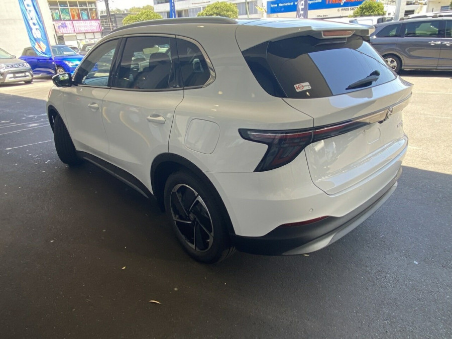 2026 MG MGS5 EV ZS3EM Essence 62 SUV Image 5