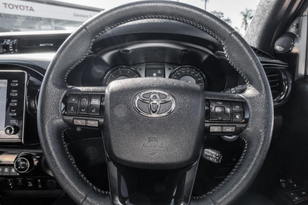 2025 Toyota HiLux GUN126R Rogue 48V Ute Image 10