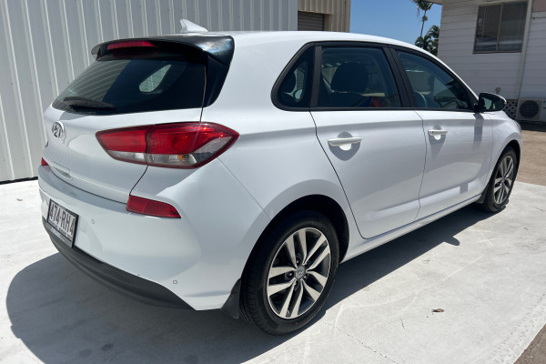2017 MY18 Hyundai i30 PD Active Hatch Image 4