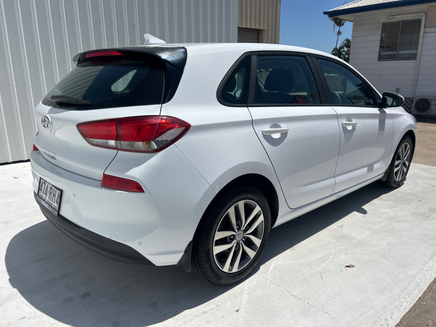 2017 MY18 Hyundai i30 PD Active Hatch Image 4
