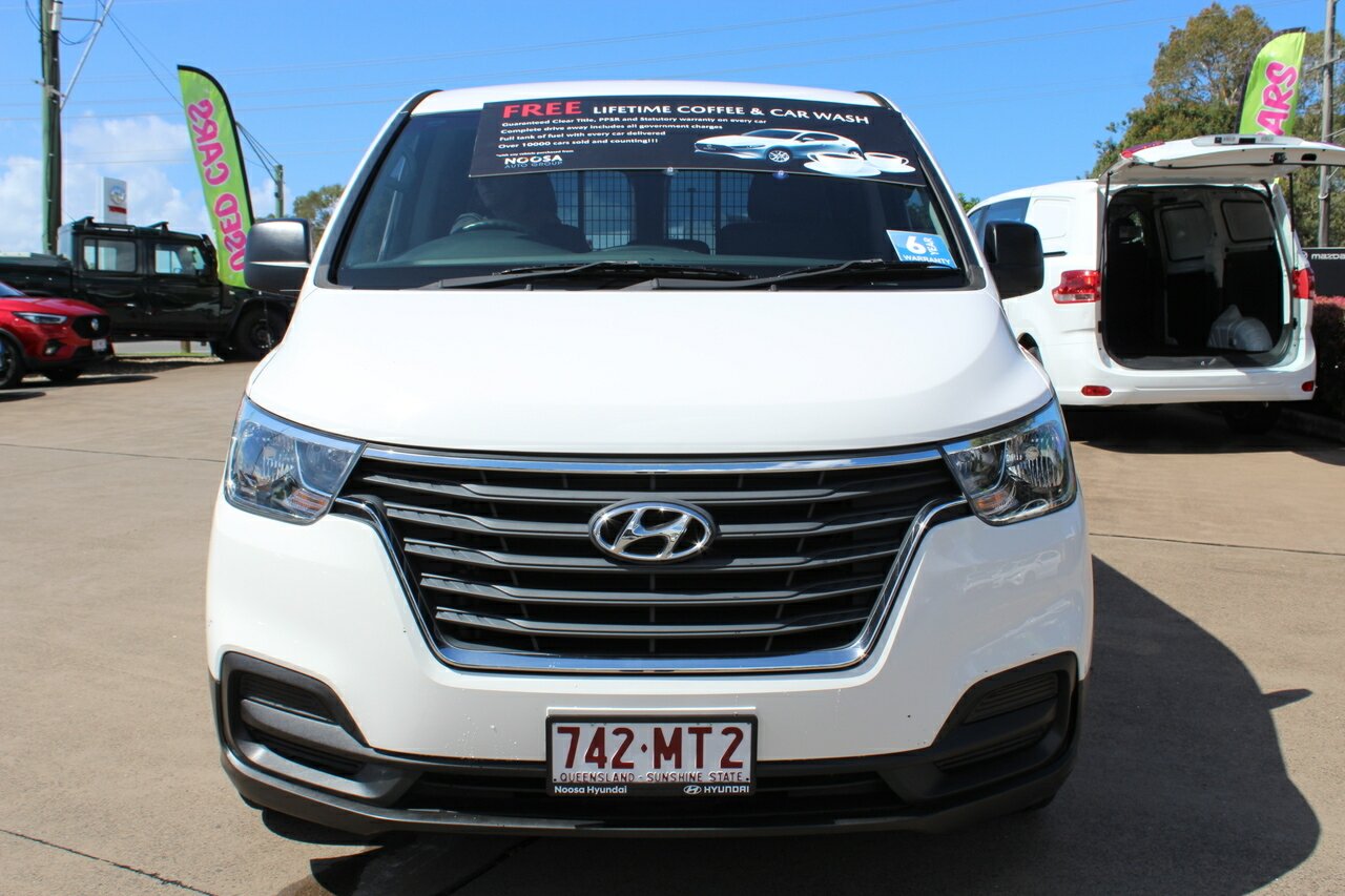2019 Hyundai iLoad TQ4  Van Image 3