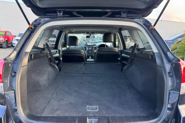 2013 Subaru Outback 4GEN 2.0D SUV Image 17
