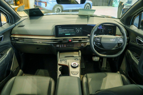2026 MY27 Kia Sportage NQ5 PE HEV GT-Line SUV Image 17