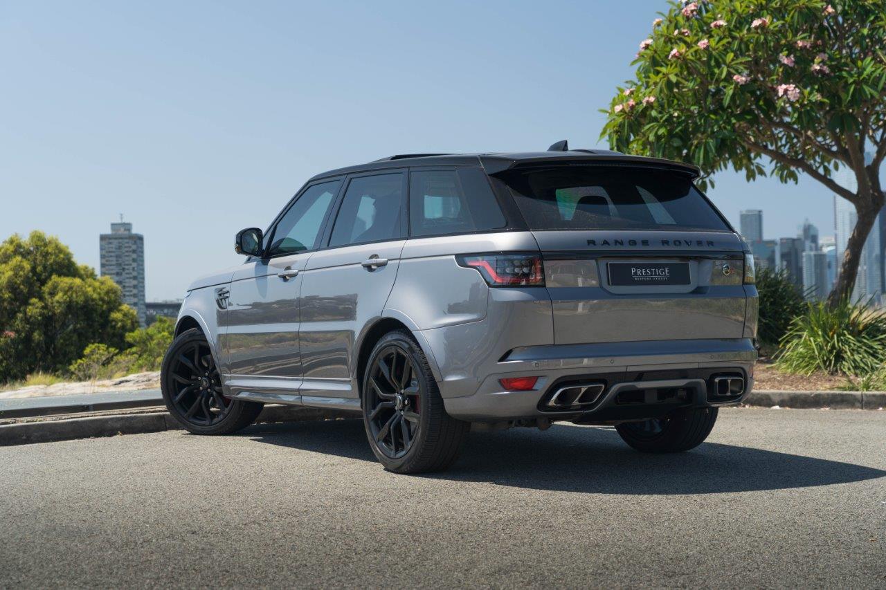 2022 Land Rover Range Rover Sport P575 SVR Carbon Edition SUV Image 2