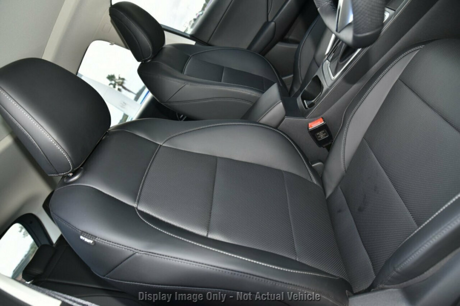 2025 MG ZS ZS32 Essence SUV Image 8