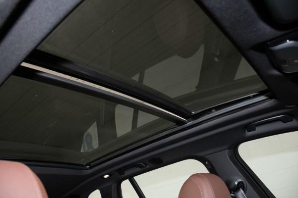 2025 BMW X5 G05 LCI xDrive40i M Sport SUV image 16