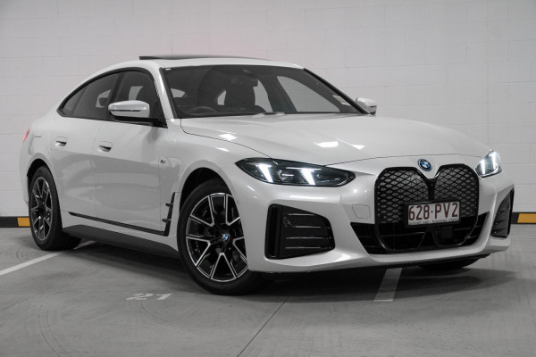 BMW i4 eDrive35 G26