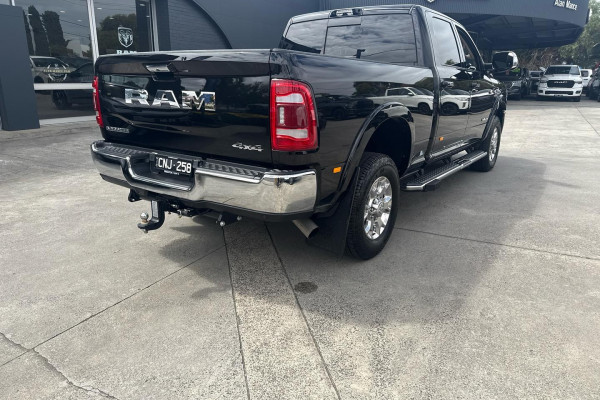 2022 Ram 2500 DJ Laramie Ute Image 4