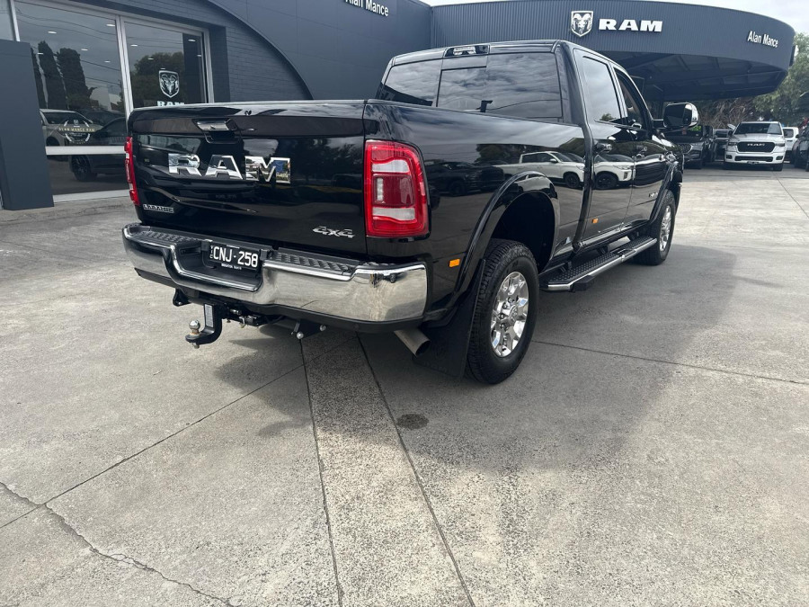 2022 Ram 2500 DJ Laramie Ute Image 4