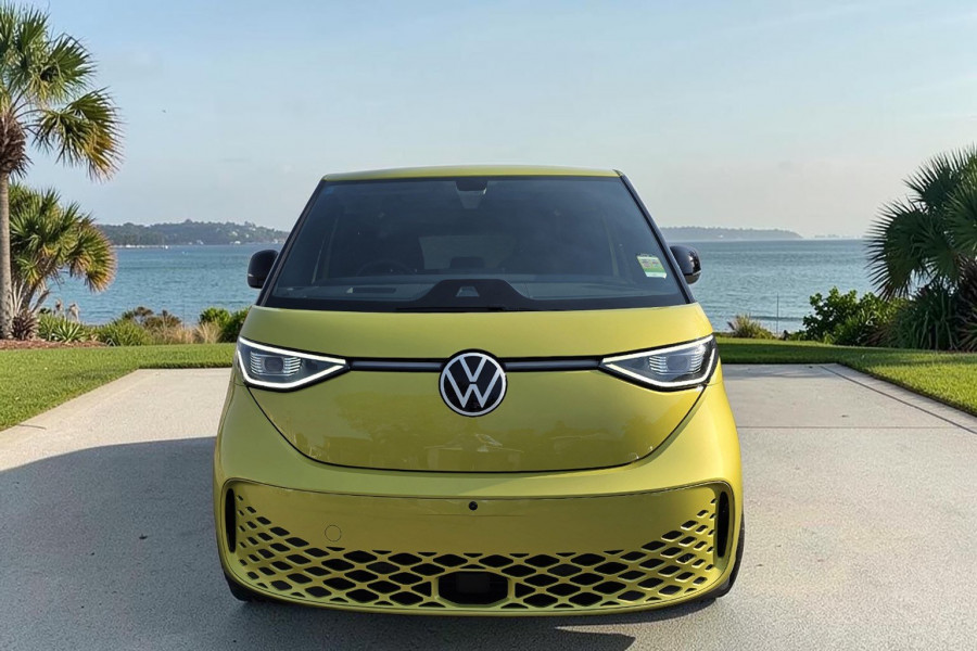 2025 Volkswagen ID. Buzz EB Pro BEV560 People Mover Image 2