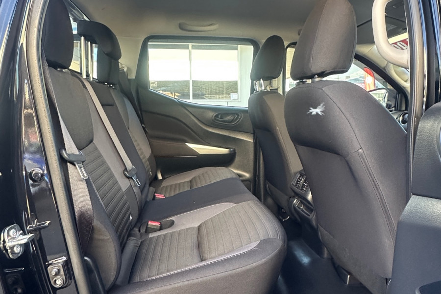 2022 MY22.5 Nissan Navara D23 SL Warrior Ute Image 13