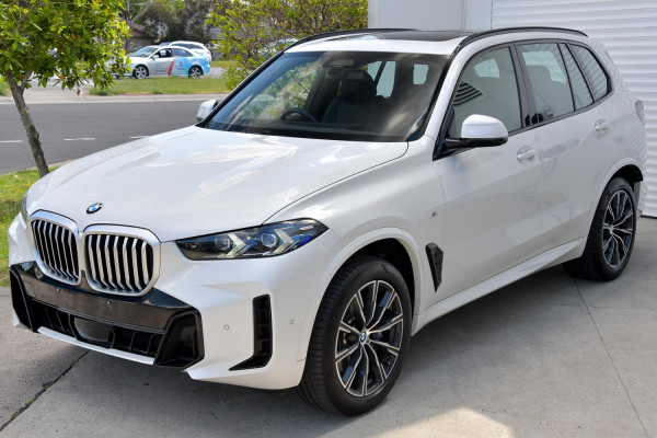2025 BMW X5 G05 LCI xDrive30d M Sport SUV image 25