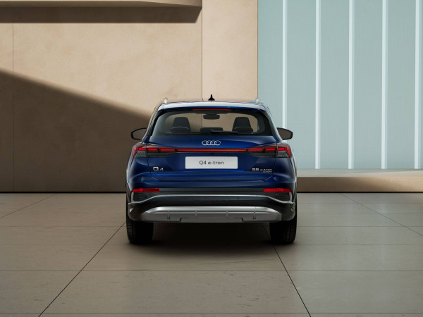 2025 MY24 Audi Q4 e-tron F4 55 SUV image 2