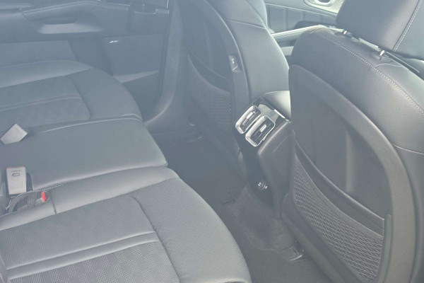 2025 Kia Sorento MQ4 PE HEV Sport+ SUV Image 14