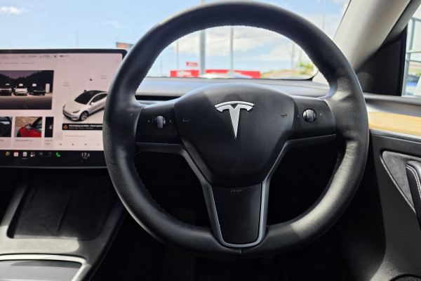 2023 Tesla Model Y  Rear-Wheel Drive SUV Image 12