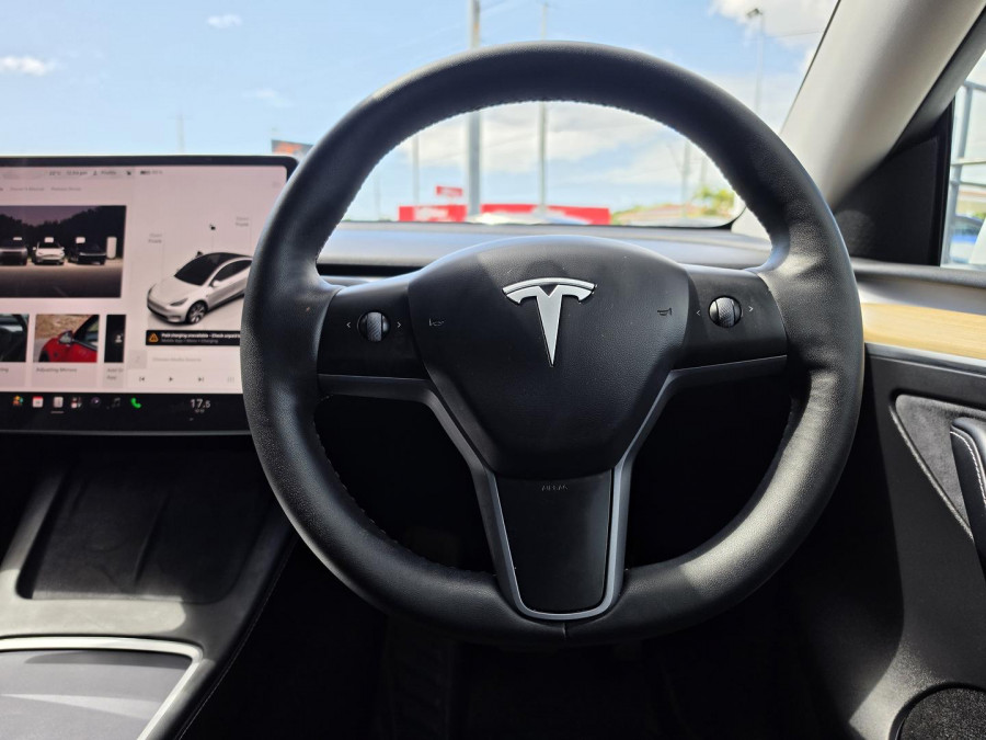 2023 Tesla Model Y  Rear-Wheel Drive SUV Image 12