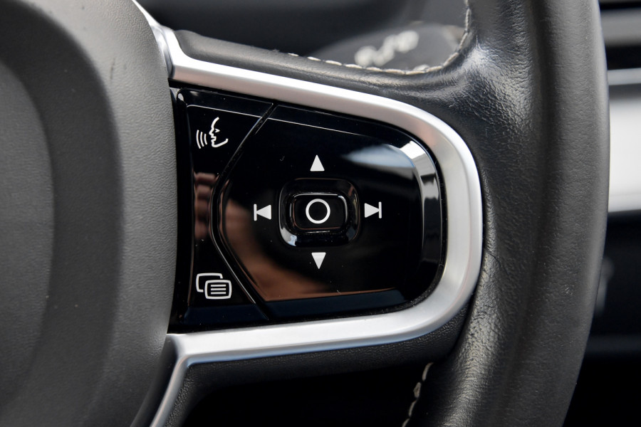 2021 Volvo XC90 L Series T6 R-Design SUV