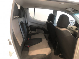 2011 Mitsubishi Triton MN Turbo GLX 4x4 dual cab