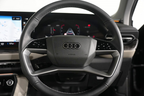 2025 Audi Q5 FY 55 TFSI e S Line SUV Image 15