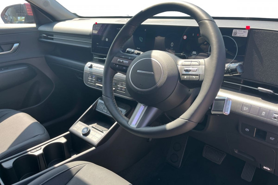 2024 Hyundai KONA SX2.V1 Premium SUV Image 6